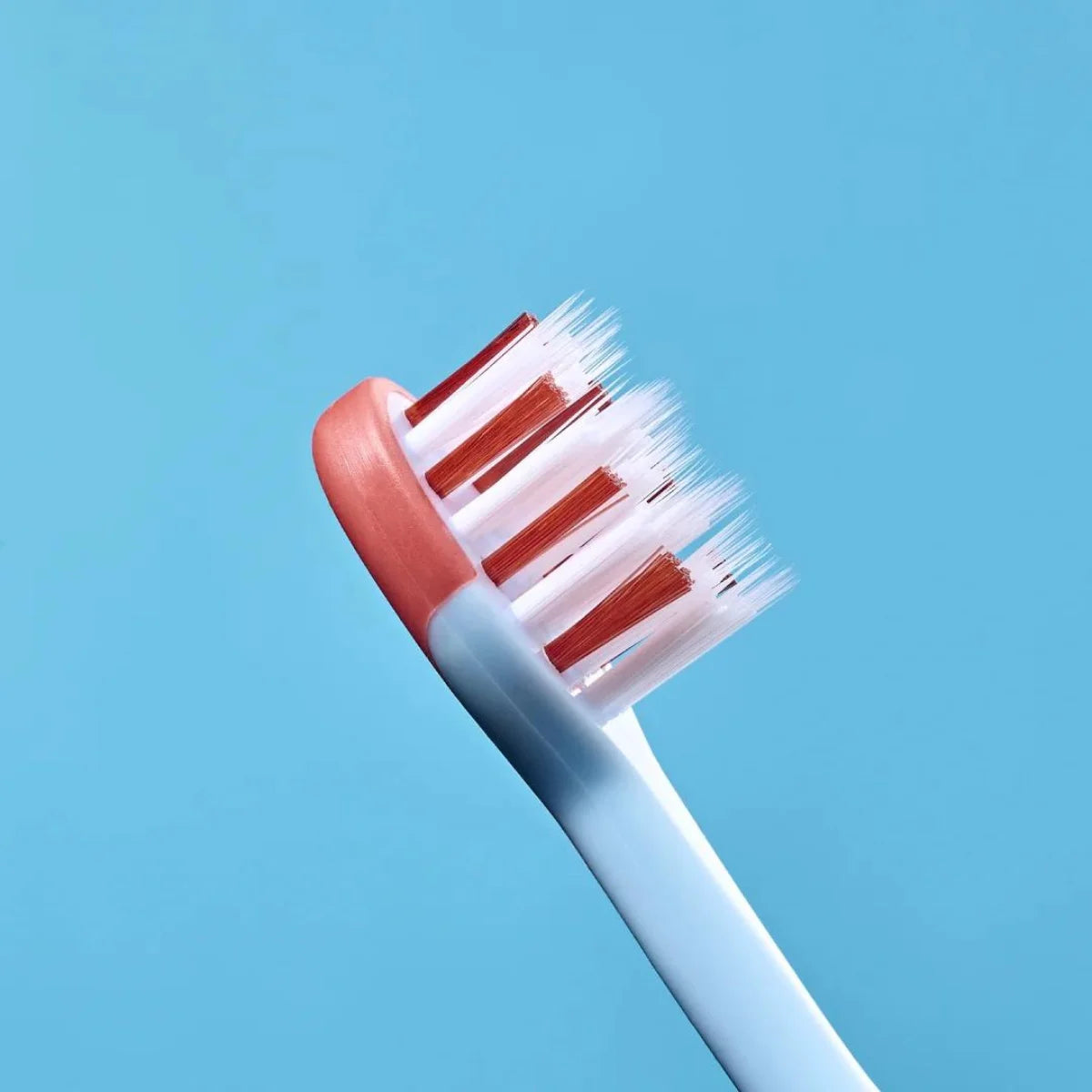 Close up of the deep clean bristles toothbrush for kids head 
